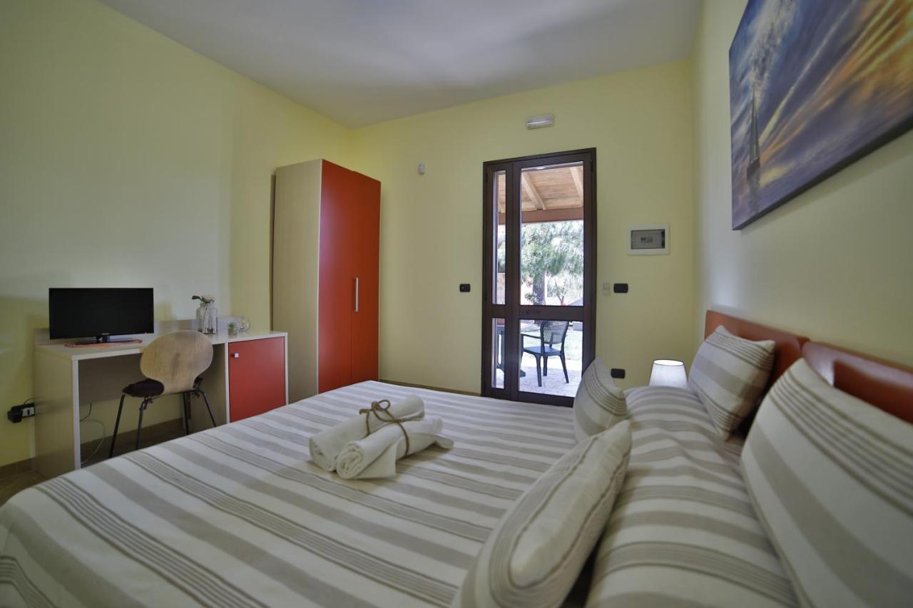 B&B La Casa Di Attilio Porto Cesareo Exterior foto